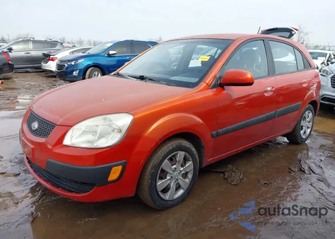 2008 Kia Rio5 Lx z USA, uszkodzony, nr VIN KNADE163086349370